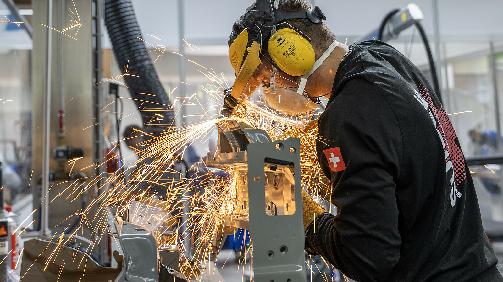 WorldSkills 2022 SE - Autobody repair